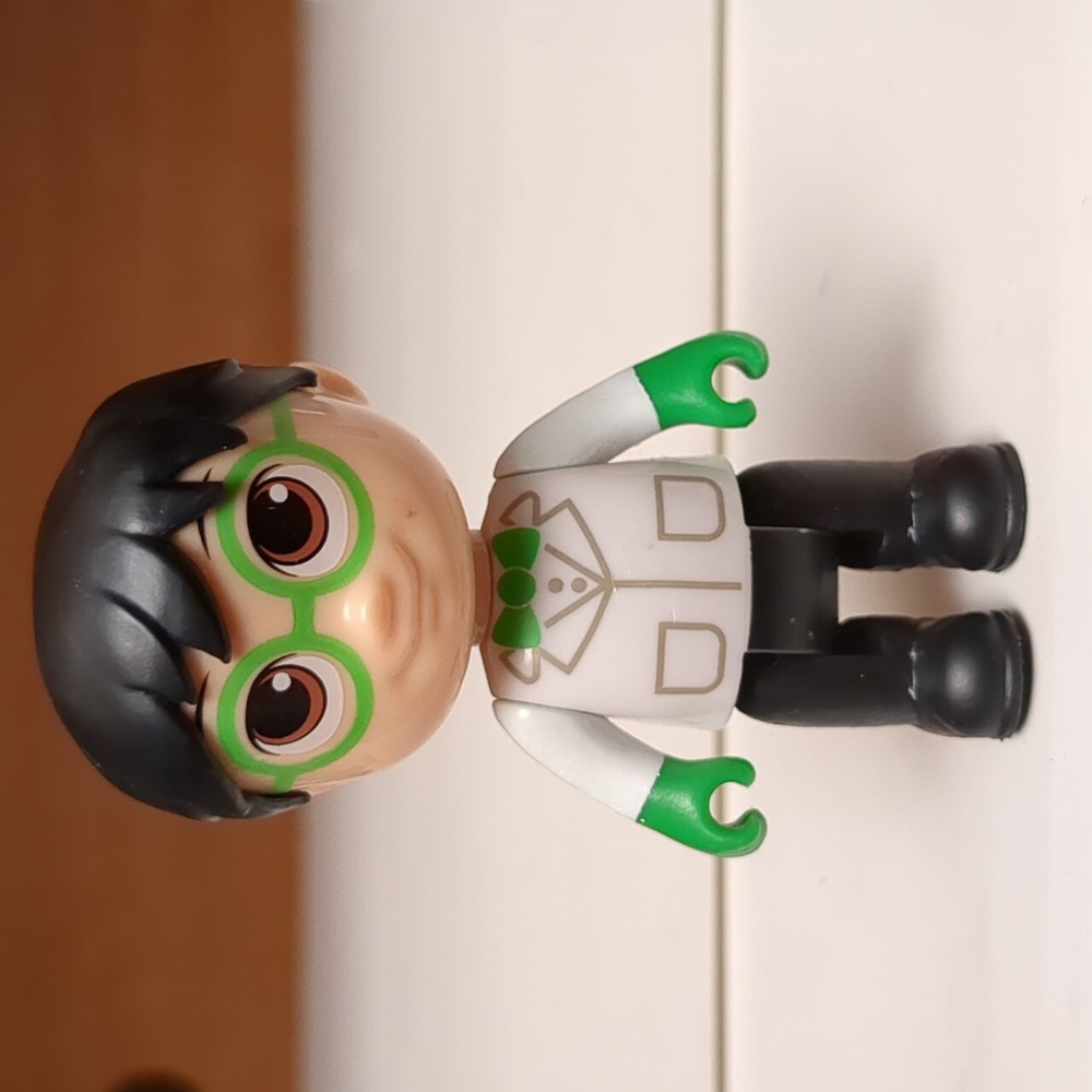 10/$10 Ryans World Firefighter Toy Figures - Picture 4 of 6